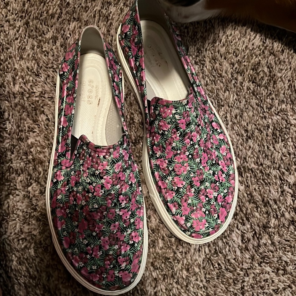 Crocs Flowered Shoes